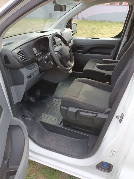 Citroën Jumpy Space Tourer*8 míst*po servise - fotka 12 z 21
