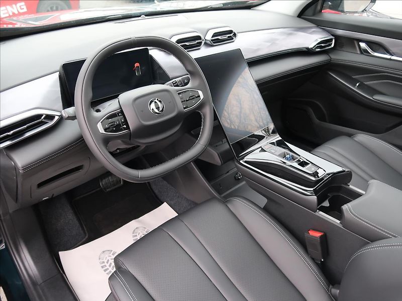 Dongfeng Mage (2026) 1,5 T 145 kW E2 DCT7 - fotka 9 z 24
