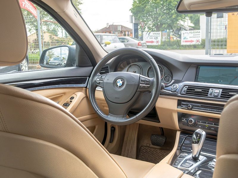 BMW Řada 5 (2013) ČR 525D 160KW – KM MD - fotka 16 z 49