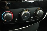 Renault Clio (2015) 1.5 dCi, Navi, Tempomat - náhled 10