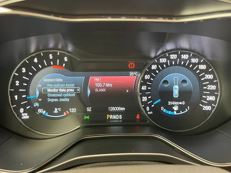 Ford Mondeo 2,0 Titanium LED Dynamic - fotka 15 z 52