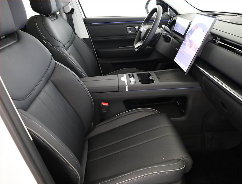 Jaecoo 7 (2026) 1.5 TGDI PHEV, 360° kamera - fotka 7 z 22