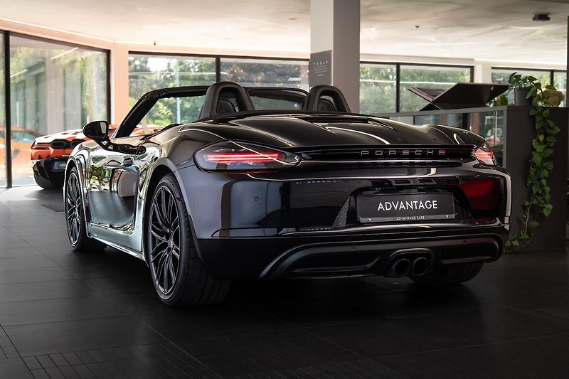 Porsche Boxster 718 Sportovní výfuk/Carbon/Bos - fotka 4 z 22