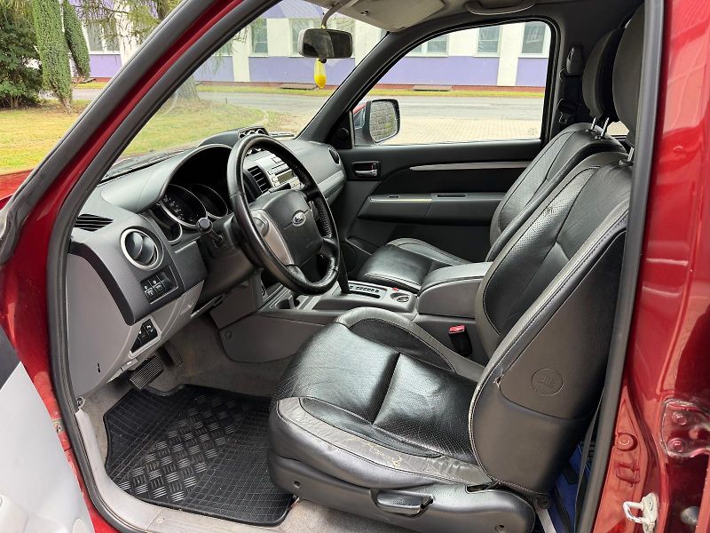 Ford Ranger 3,0 TDCi 4WD /automat /u - fotka 10 z 26