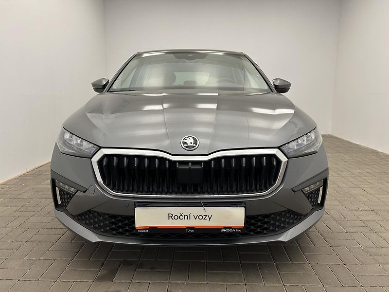 Škoda Scala 1.0 TSI Top selection - fotka 4 z 27