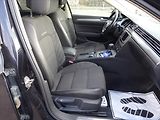 Volkswagen Passat 2,0 TDi 140kW 4x4 - náhled 13