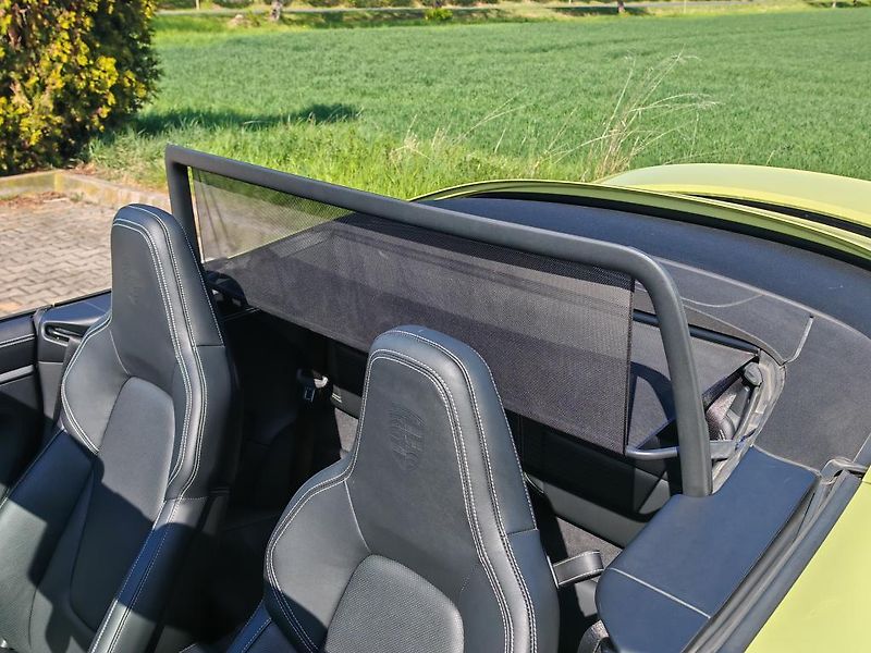 Porsche 911 911 Cabrio, BOSE,1. Majitel - fotka 11 z 45
