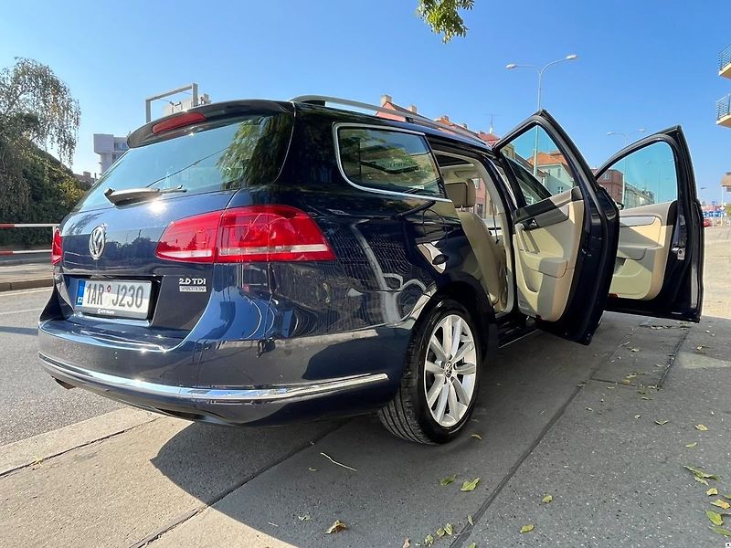 Volkswagen Passat 2.0TDi.4X4.MAN6.HIGHLINE.KŮŽE - fotka 15 z 38