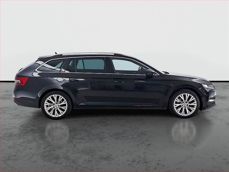 Škoda Superb (2022) Style Plus 1.5 TSI - fotka 6 z 17