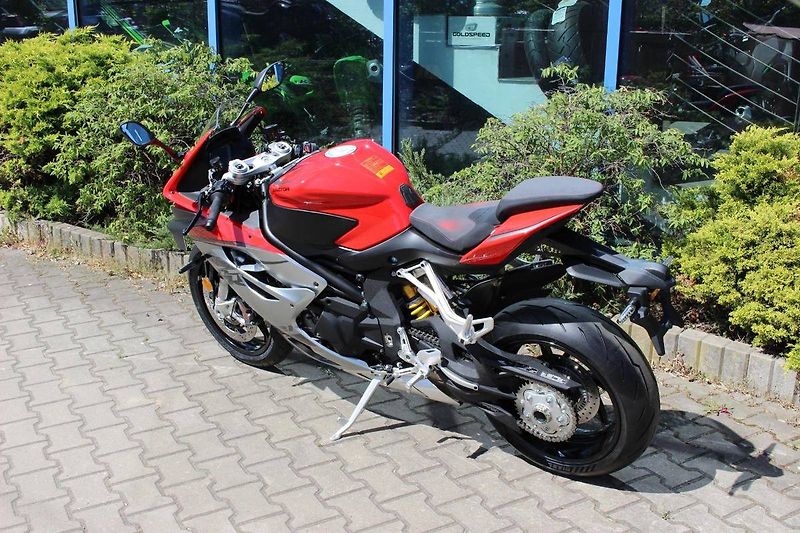 QJ Motor (2026) SRK 921 RR SKLADEM - fotka 9 z 11
