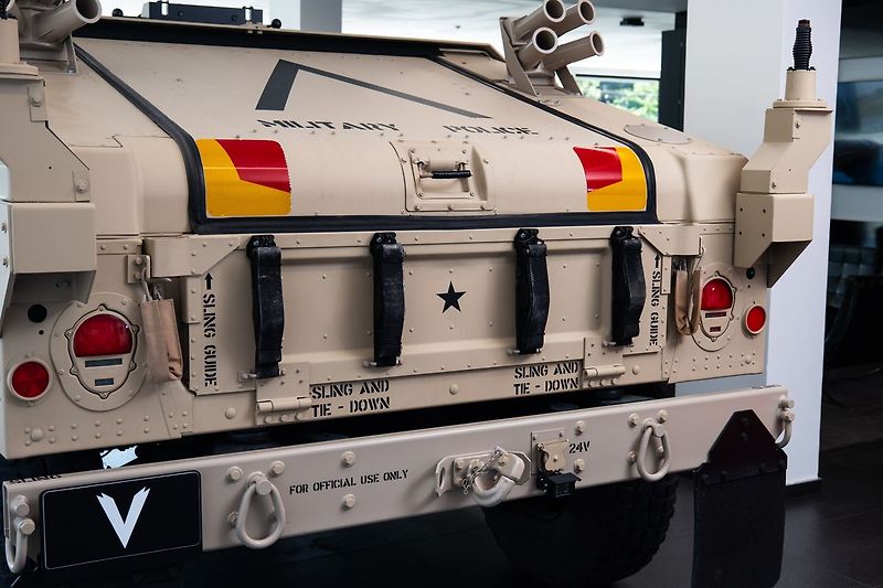 Hummer H1 Humvee Slantback 6.5 Turbo Die - fotka 23 z 26