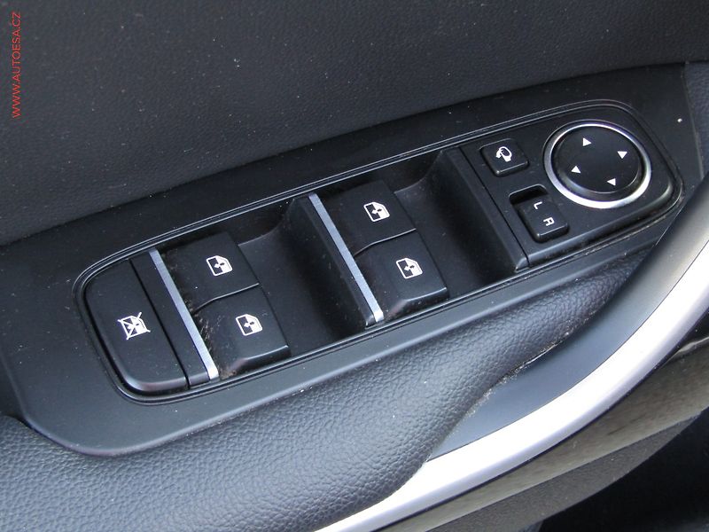 Kia XCeed (2020) 1.4 T-GDi, ČR, LED, navi - fotka 11 z 21