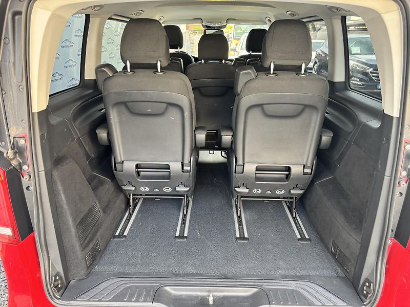 Mercedes-Benz Třídy V (2021) 220dA 120kW, 7míst, ČR, DPH - fotka 19 z 20