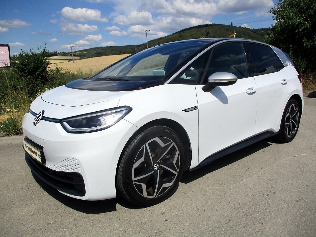 Volkswagen ID.3 PRO PERFOR 150kW (58kWh) 93TKM