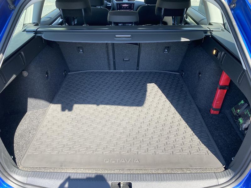 Škoda Octavia 1.4 TSI 110kW -1xMAJ.- ALU-PDC - fotka 33 z 42