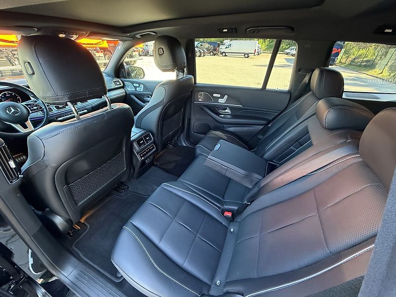 Mercedes-Benz GLS 400d AMG 4MATIC - fotka 14 z 40