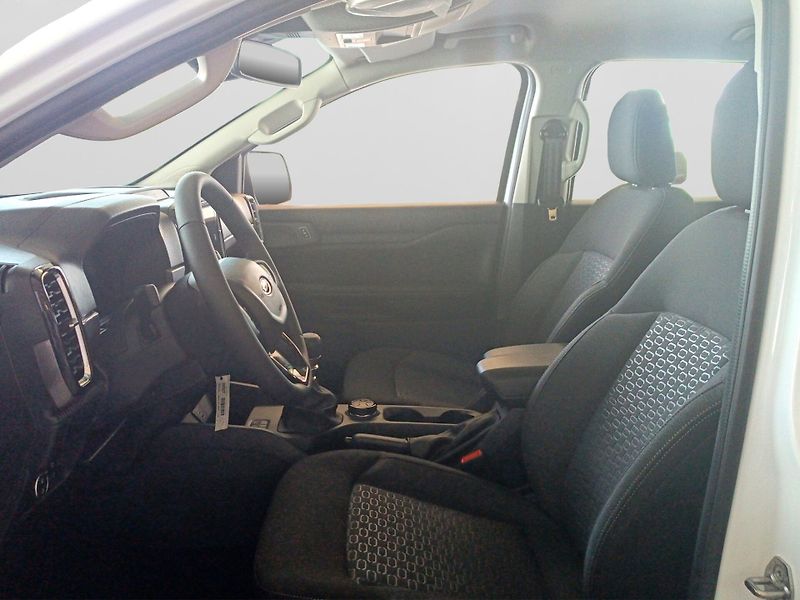 Ford Ranger (2026) XLT Double Cab 2,0 EcoBlue 125 - fotka 18 z 20