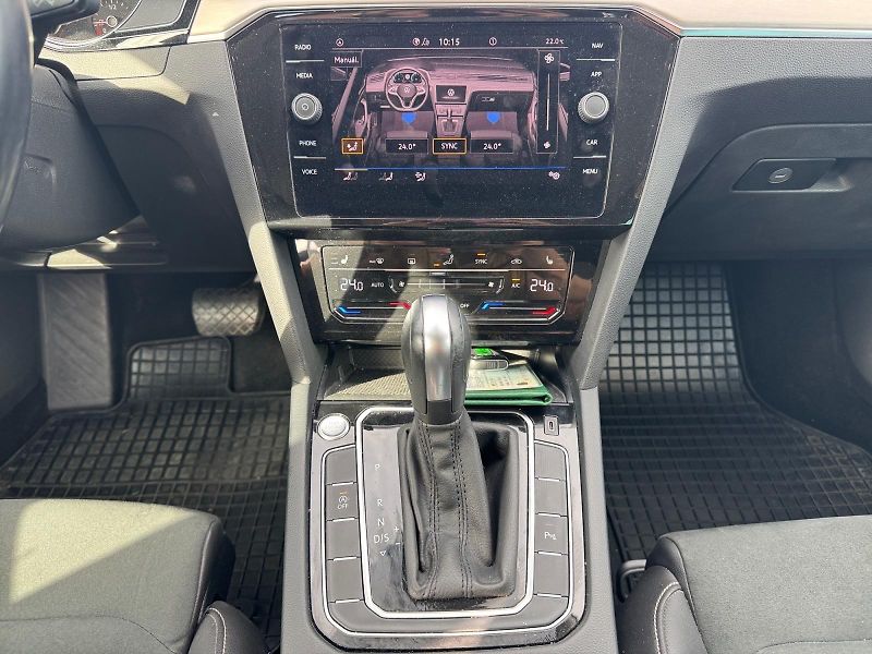 Volkswagen Passat (2021) ELEGANCE 1.5TSI EVO 110kW DSG  - fotka 10 z 11