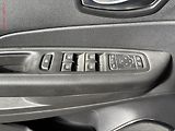 Renault Captur (2019) 1.3TCe, 1.maj,ČR, Klima - náhled 12