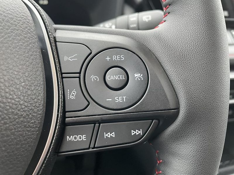 Toyota RAV4 2.5 Plug-in Hybrid ODBĚR 11/26 - fotka 22 z 36
