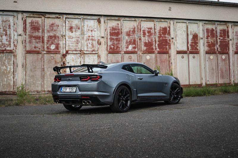 Chevrolet Camaro (2020) 6,2 V8 339kW - fotka 3 z 6