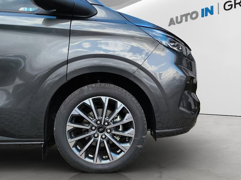 Ford Tourneo Custom (2026) 2,0 EcoBlue AWD L2 TITANIUM X - fotka 19 z 20