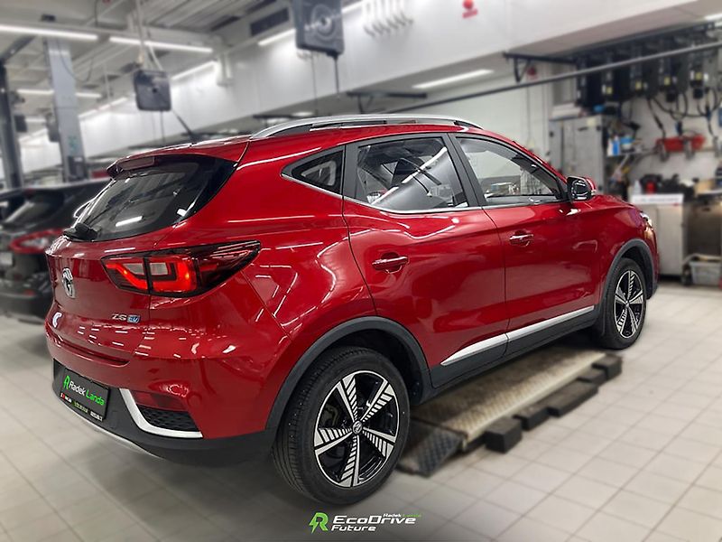 MG ZS (2021) Luxury 44,5 kWh, FWD - fotka 5 z 9