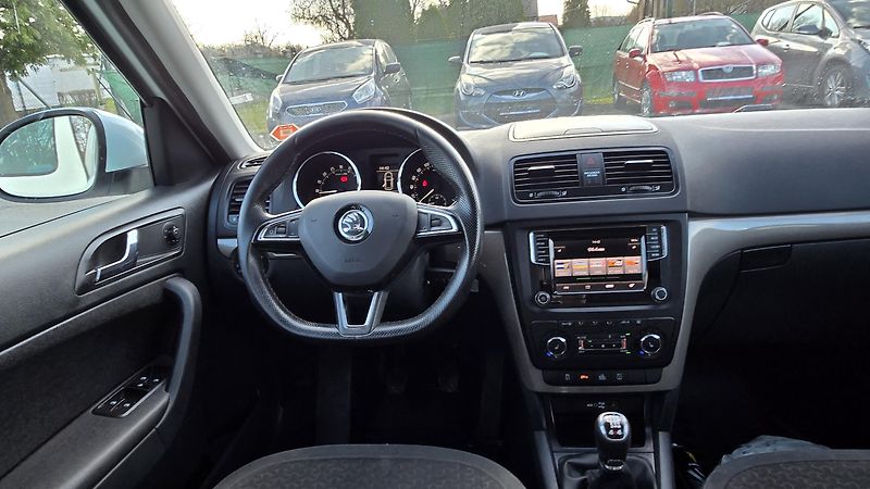 Škoda Yeti 2.0TDI ELEGANCE 4x4*ZADÁNO* - fotka 17 z 41