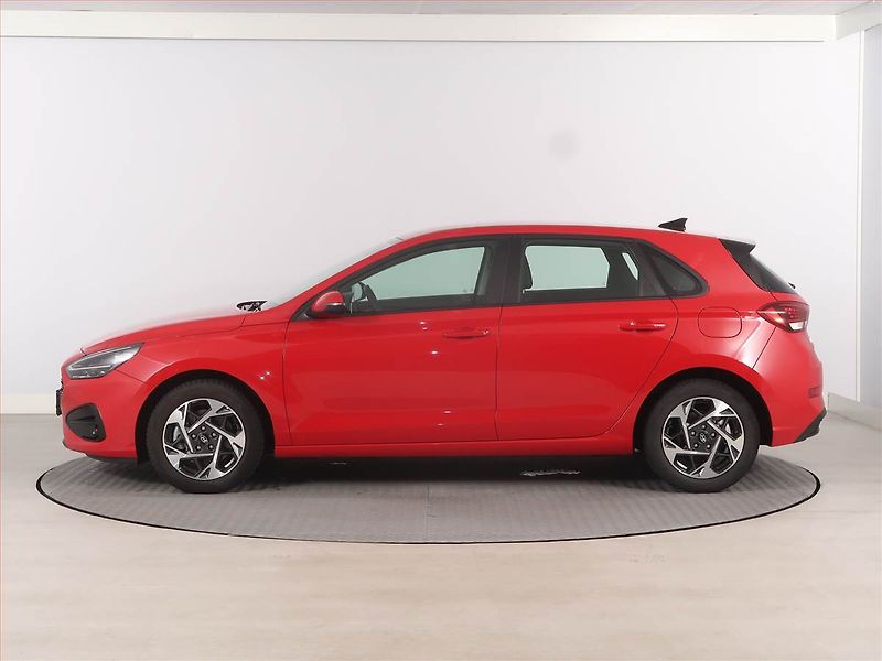Hyundai i30 (2025) 1.5 DPI, ČR,1.maj, Serv.kniha - fotka 3 z 16
