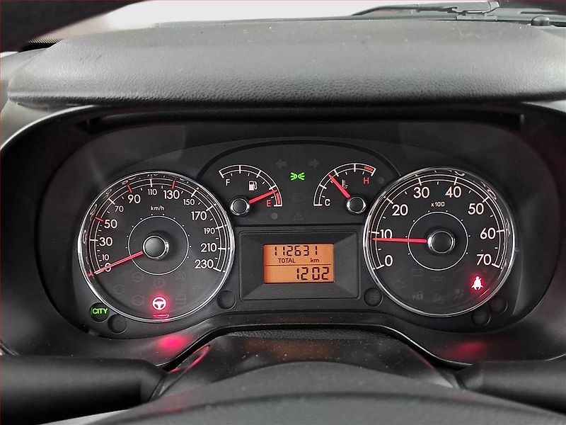 Fiat Punto (2009) 1.2, nová STK, jezdí výborně - fotka 10 z 13