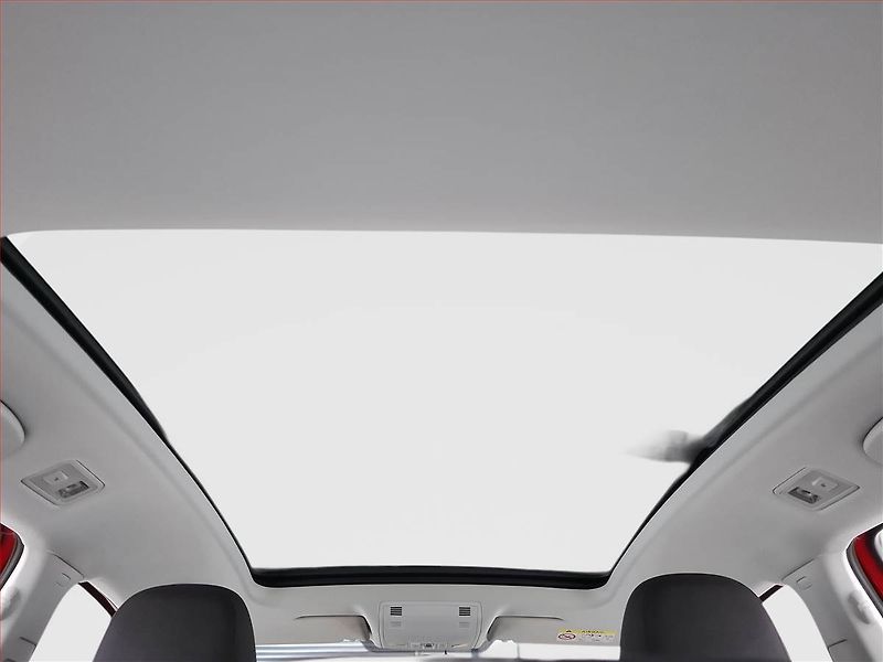 Volkswagen Golf Sportsvan (2014) 1.2 TSI, Automat, Pan. střecha - fotka 19 z 19