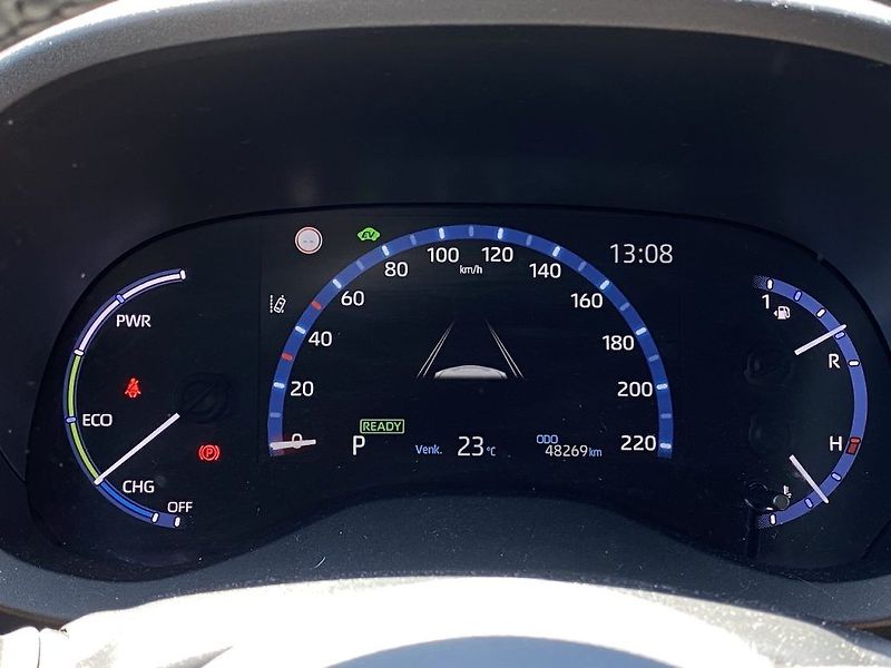 Toyota Yaris Cross 1.5HEV, ČR, ComTech, 4x4 - fotka 11 z 16