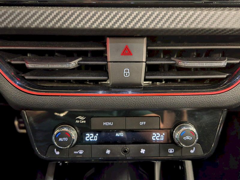 Škoda Kamiq (2025) 1.0 TSI 85 kW DSG Monte Carlo - fotka 17 z 29