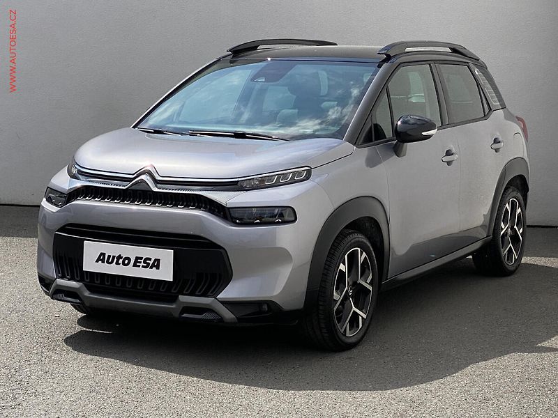 Citroën C3 Aircross (2024) 1.2PT, Shine, navi, kamera - fotka 3 z 18