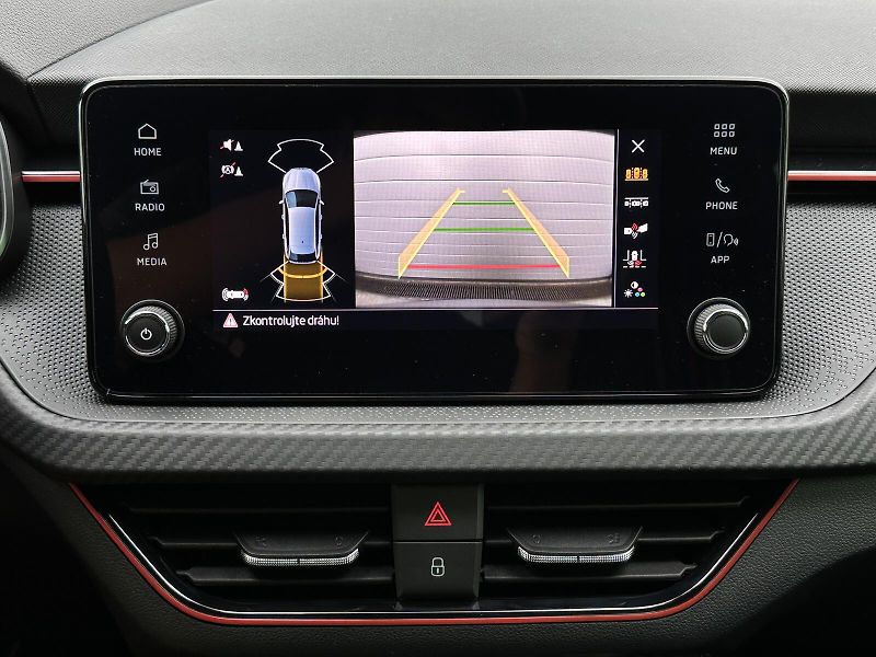 Škoda Scala 1.0TSi 116PS Monte Carlo Matri - fotka 34 z 46