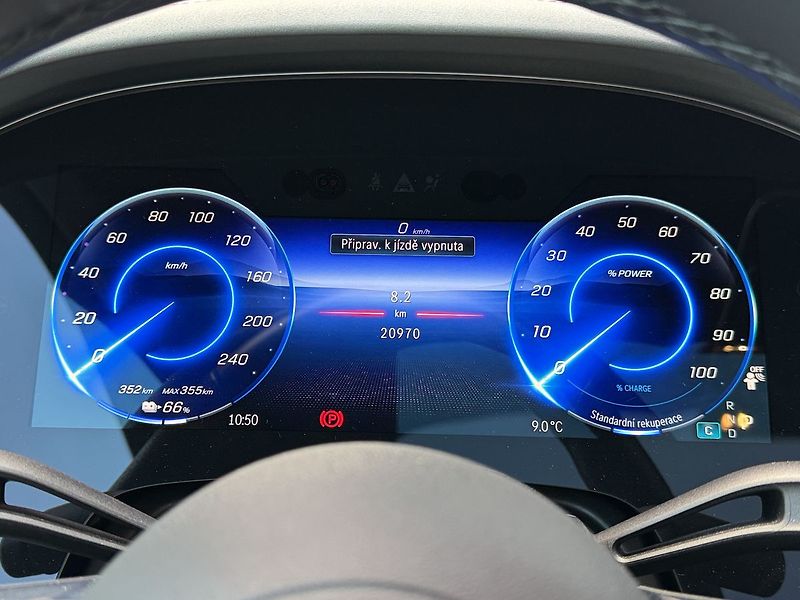 Mercedes-Benz EQE 500 AMG 4MATIC SUV - fotka 17 z 35