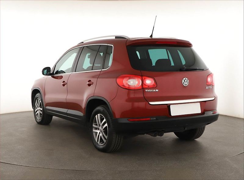 Volkswagen Tiguan (2009) 2.0 TDI, 4X4, Automat, Navi - fotka 4 z 14