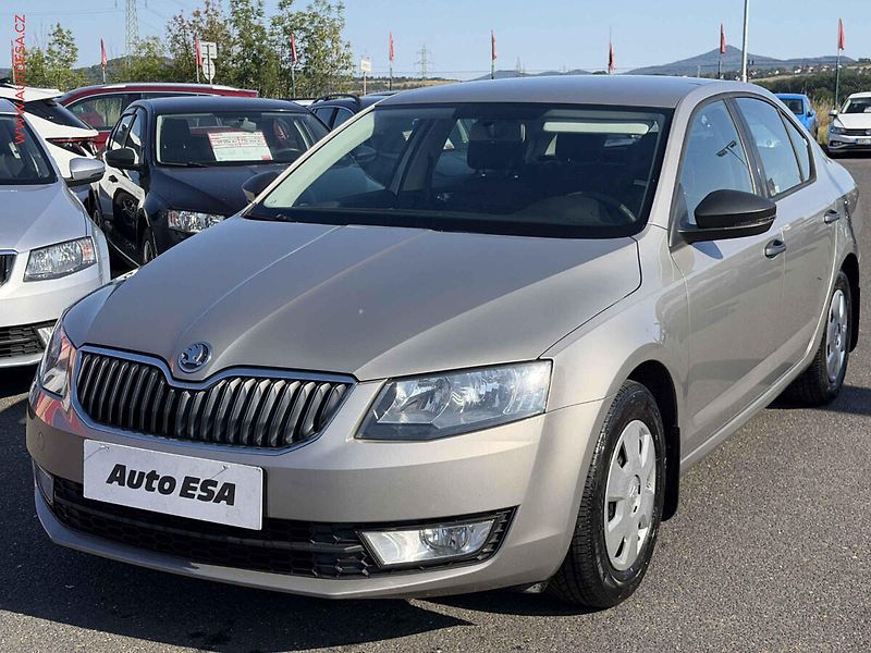 Škoda Octavia (2013) 1.2 TSi, 1.maj,ČR, AC, TZ - fotka 3 z 15
