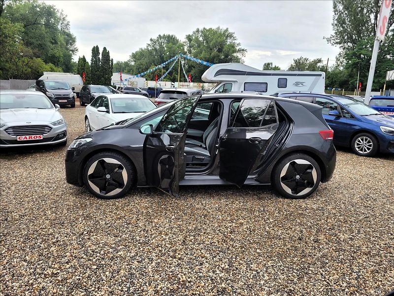 Volkswagen ID.3 SOH 92%,150kw,tepelko,tažné - fotka 16 z 48