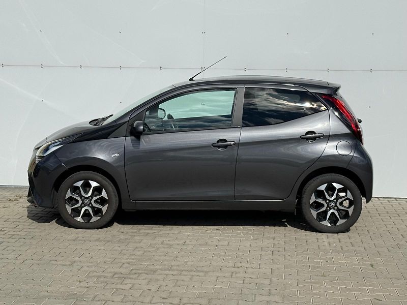 Toyota Aygo 1.0 VVT-i X-Play Style - fotka 3 z 27