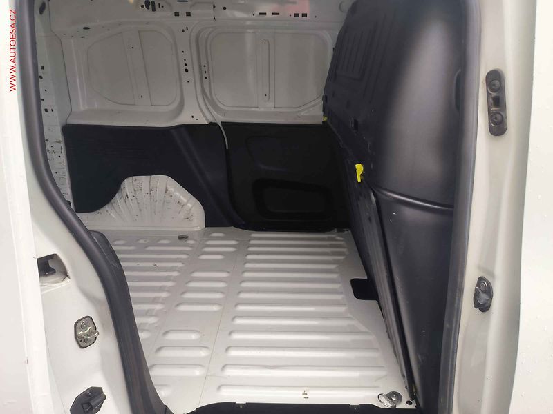 Citroën Berlingo (2021) 1.5HDi, 1.maj,ČR, AC, TZ, - fotka 8 z 24