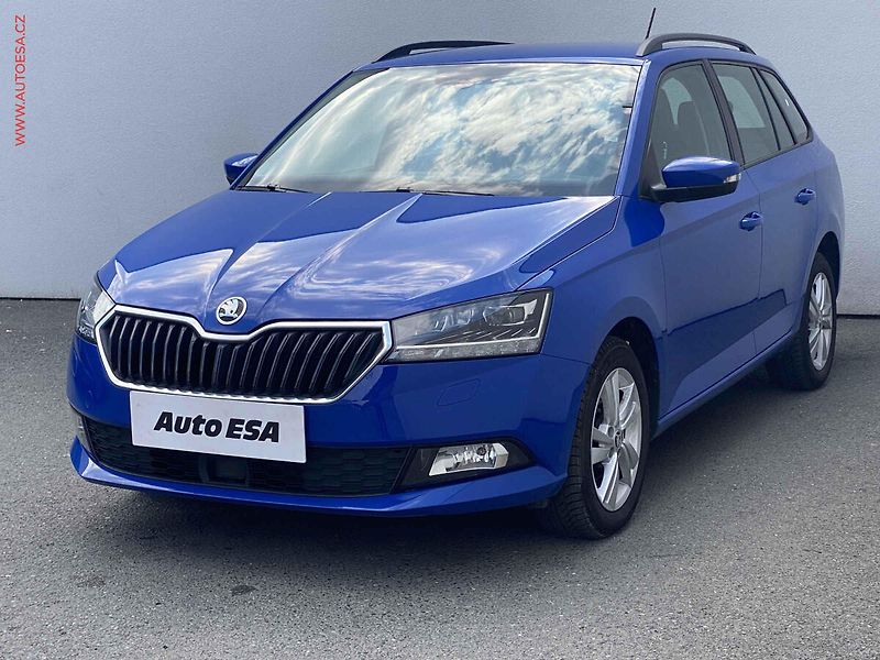 Škoda Fabia (2019) 1.0TSi, ČR, Style, LED - fotka 3 z 17