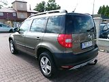 Škoda Yeti (2010) 2,0TDI 4x4 AC BT TEMP VÝHŘEV - náhled 4
