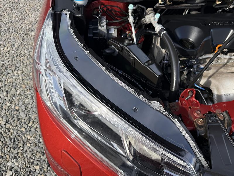 Honda CR-V 1.6CT-Di 4x4 160PS ČR 145TKM!! - fotka 84 z 159