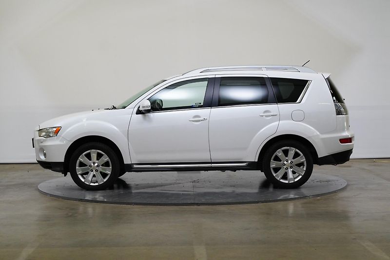 Mitsubishi Outlander - fotka 3 z 22