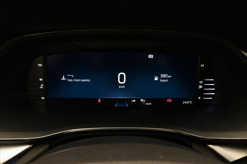 Škoda Octavia 1,5 TSI 110kW Style Manuál Zár - fotka 16 z 32