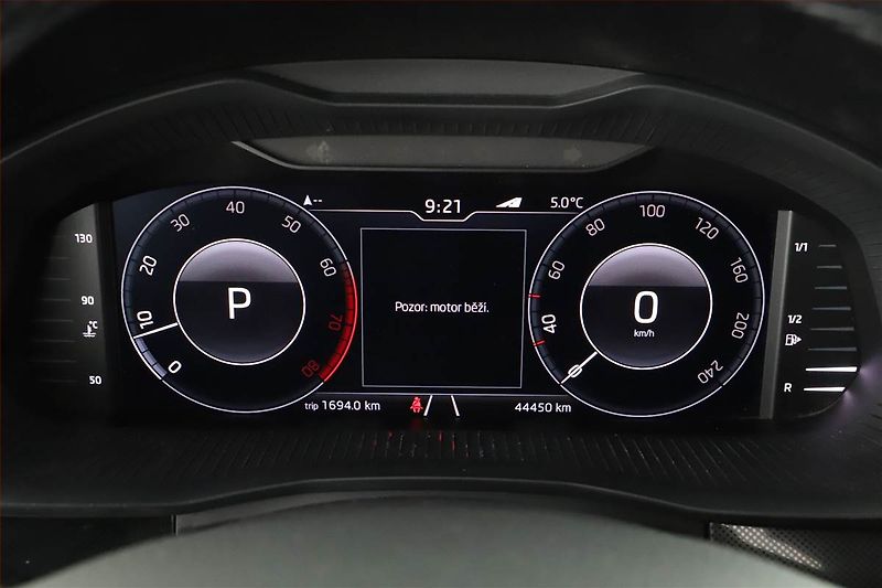 Škoda Scala (2019) 1.5 TSI - fotka 8 z 20