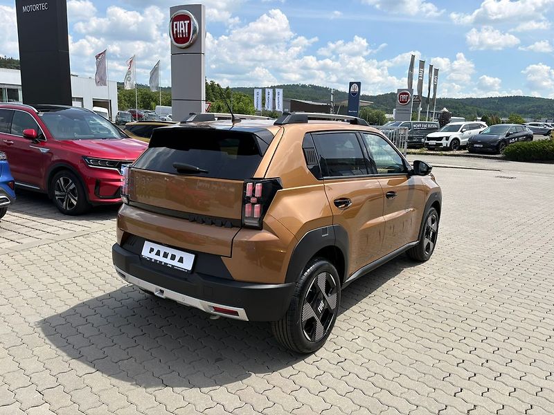 Fiat Grande Panda (2025) La Prima 1.2 Turbo 100k - fotka 7 z 16