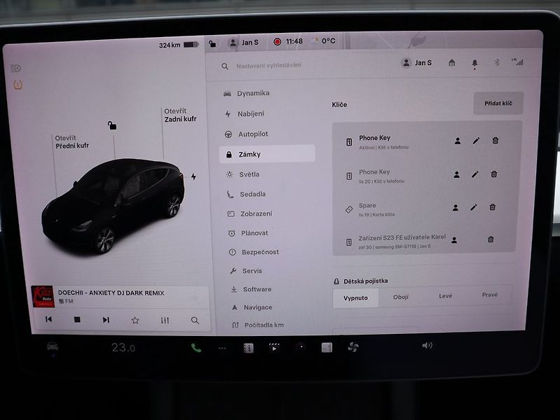 Tesla Model Y (2022) - fotka 32 z 45