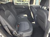 Nissan Qashqai 2010 2.0 dCi 4x2 7 MÍST (+2) - náhled 19
